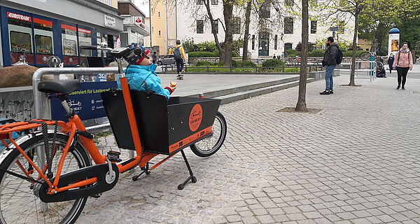 CMM PIC4 cargobike Maack
