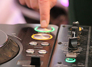 Finger pressing a button of a switch panel | Cross Motion - a project of Interreg Baltic Sea Region (photo: Elli Kalju Digix)