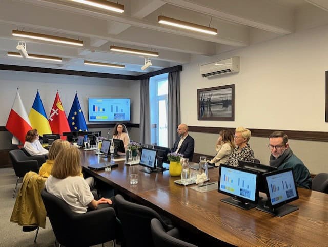 FoodLoops Project Team Presents Food-Waste Reduction Recommendations to Gdańsk Municipality