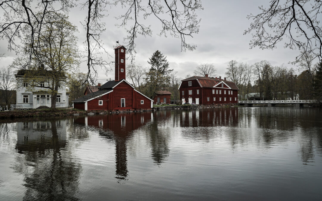 Strömfors Bed and Bistro – Fishing and Ironworks Experience