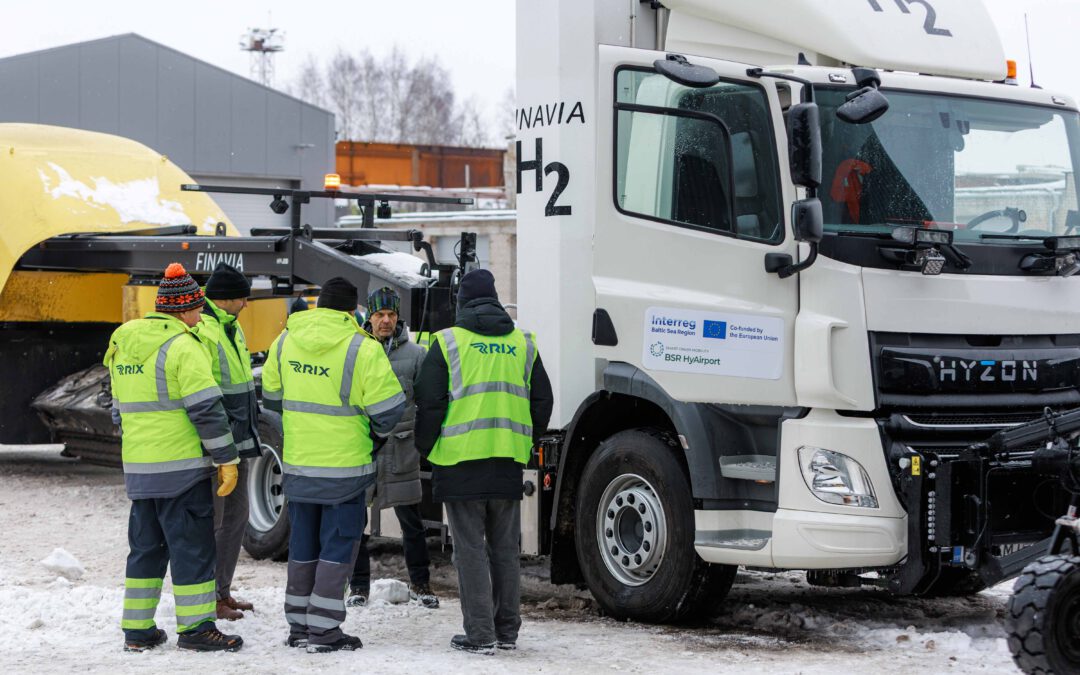 Hydrogen-powered truck equipped for snow removal has now arrived at RIX