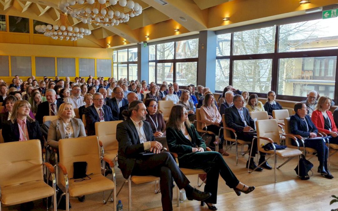 Professor Małgorzata Jędryczka presents PestSpace at the 15th National Scientific Conference in Zakopane