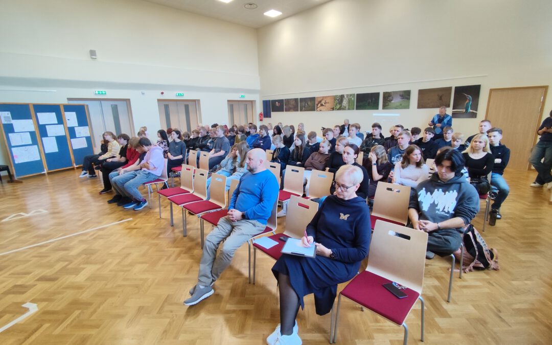 The Development Centre of Võru County took part in an energy-saving conference at Antsla Gymnasium